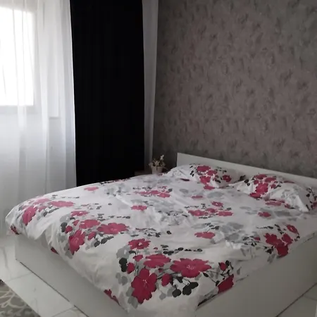 Tomis Promenada Lejlighed *