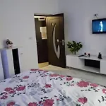 Tomis Promenada Apartment