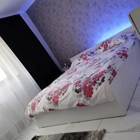 Tomis Promenada Apartment